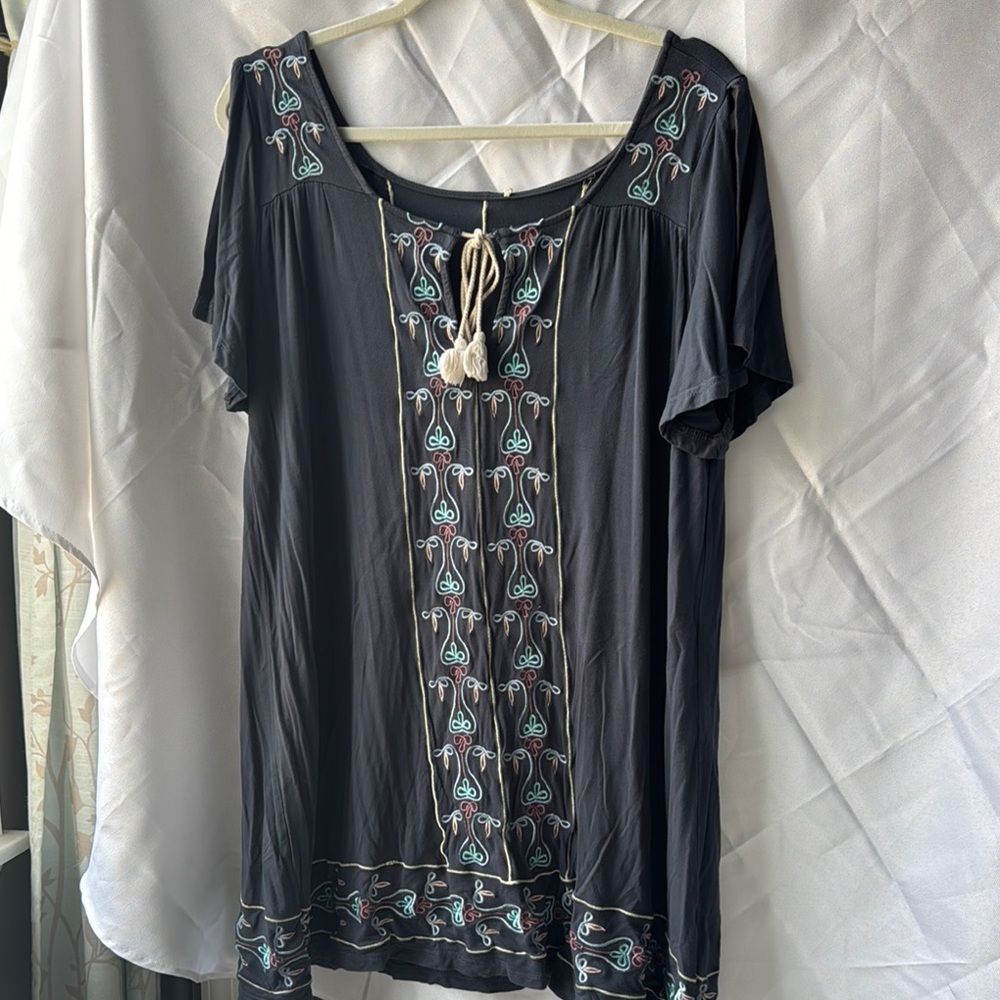 POL Embroidered Black Women's Top